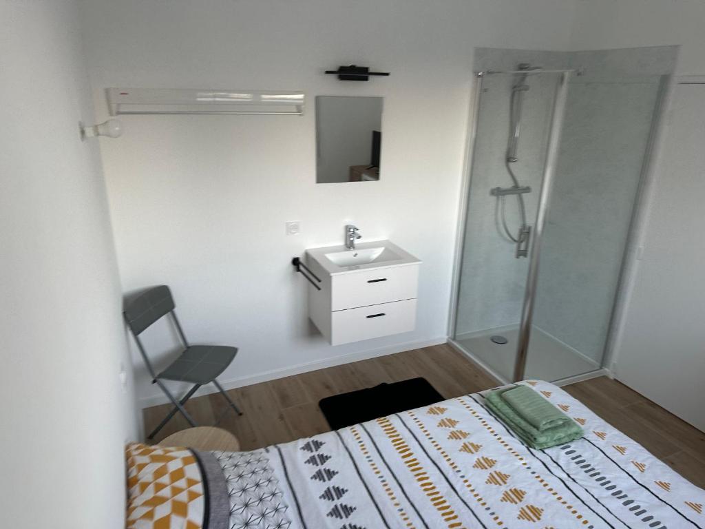 Photo de la galerie de l'établissement Appartement, à Donville-les-Bains