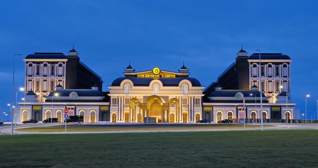 GoldenEye Hotel & Casino