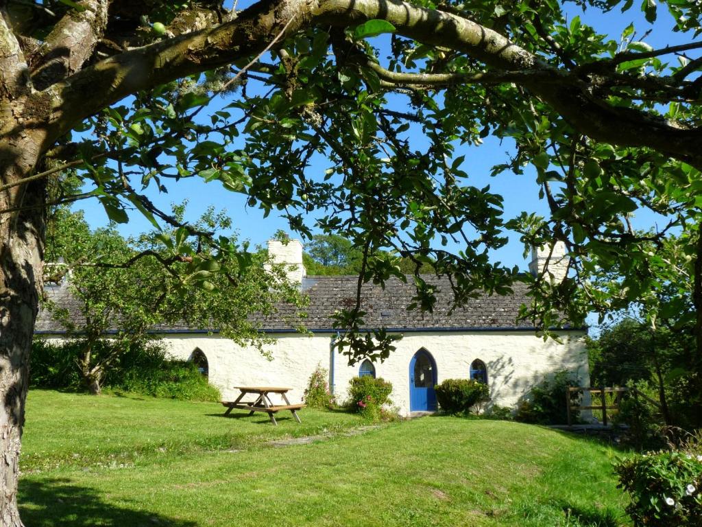 Cottage for 8 in Nevern