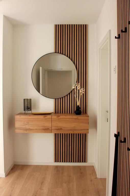 Fotografie z fotogalerie ubytování Apartment mit voll ausgestatetter Küche, Badewanne, Balkon, Parkplatz vor dem Haus, ruhig gelegen, ADA4 v destinaci Kulmbach