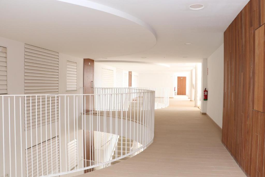 Fotografie z fotogalerie ubytování Fantastic apartment in The Wave just steps from Carvajal Beach - Pool and free parking v destinaci Fuengirola