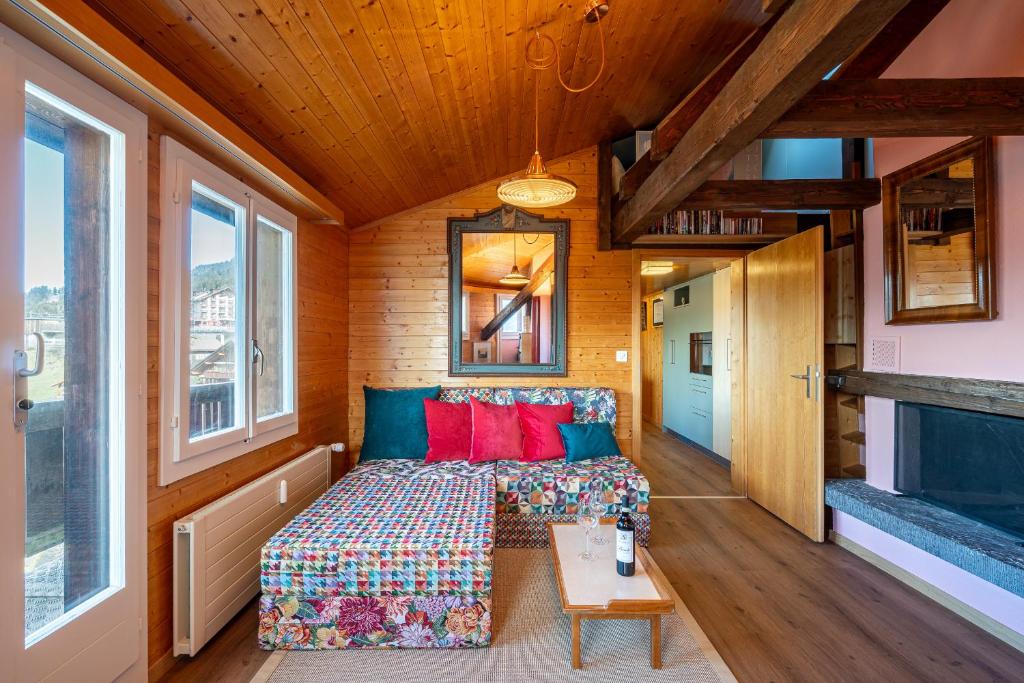 Posezení v ubytování Chalet Schweizerhof Attic