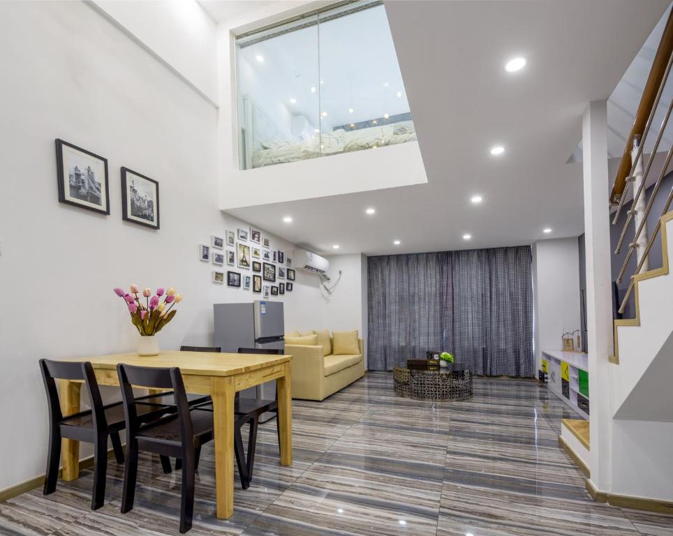 Posezení v ubytování Serveyou International Apartment - Free Airport Pickup & Free Canton Fair Shuttle Bus