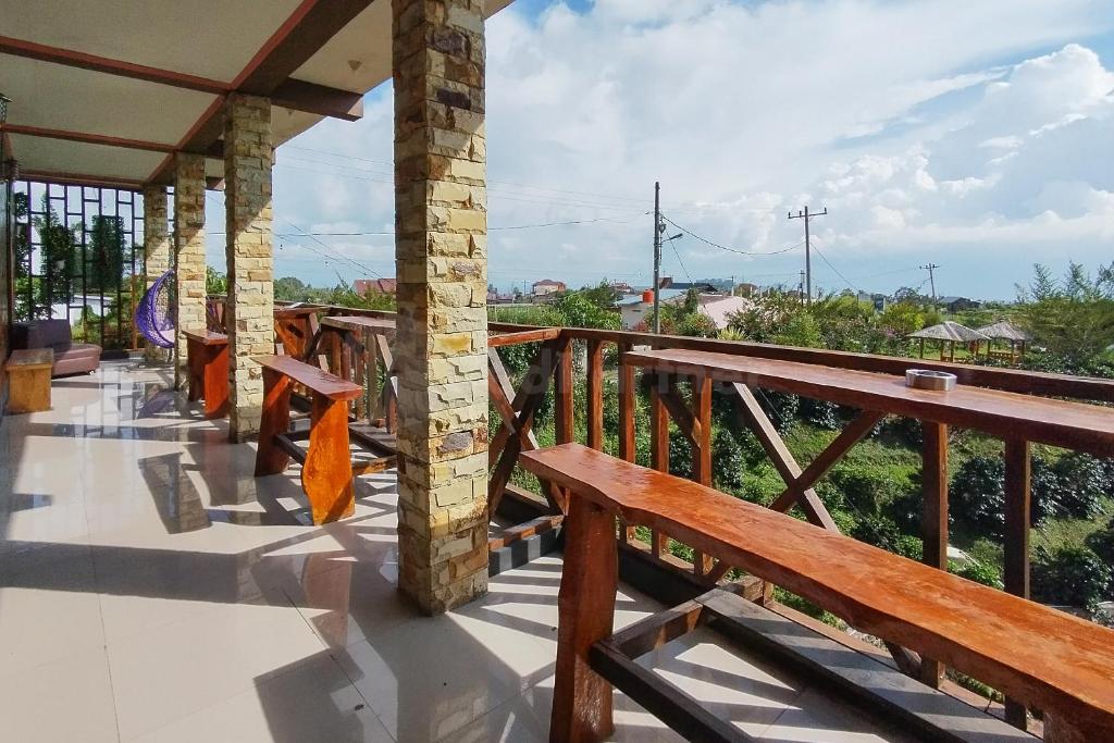Balkón nebo terasa v ubytování AS Resto,Café & Hotel Mitra RedDoorz