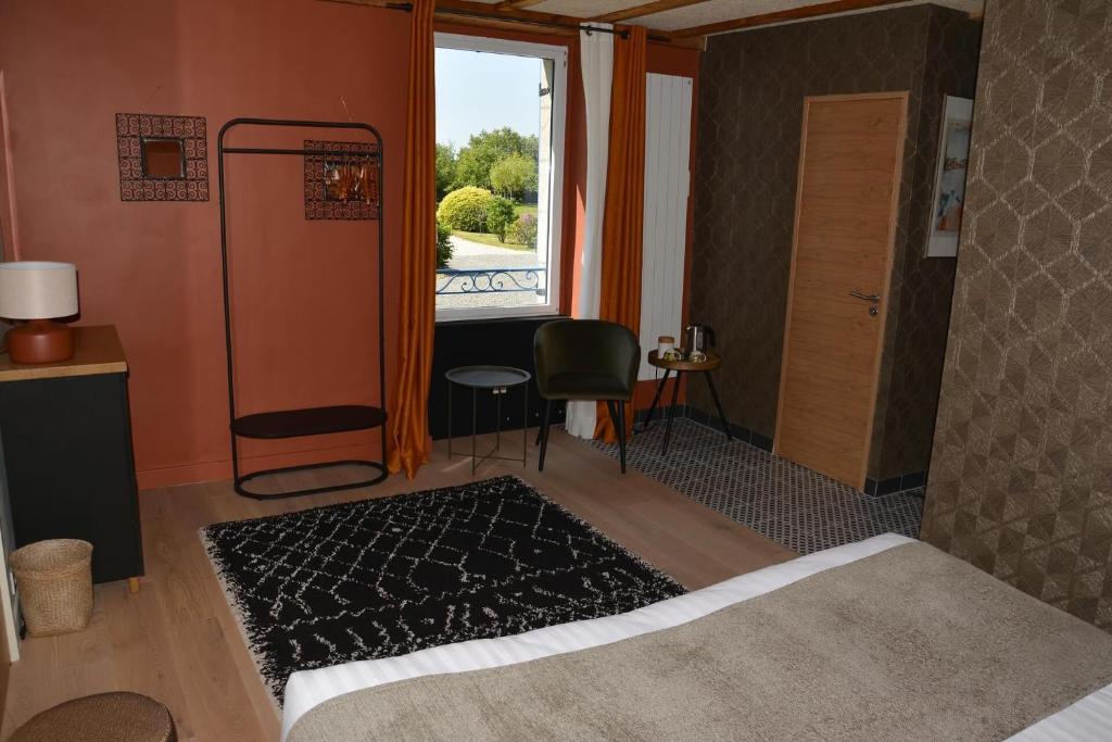 Le clos de la lande vallée - Family Room With Garden View