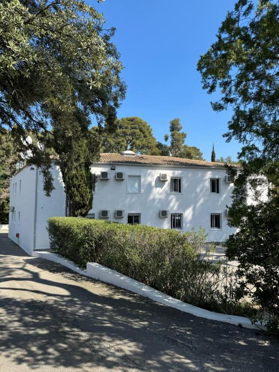 Hôtel du Rocher - Resim 5