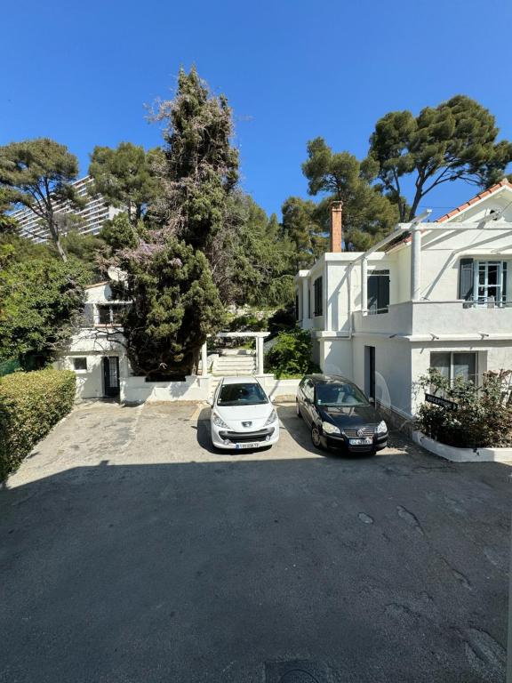 Hôtel du Rocher - Resim 9