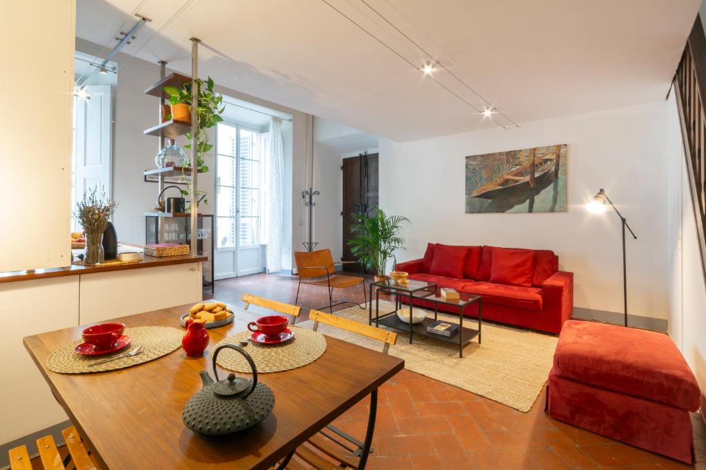Tintori 1st floor loft in the heart of the city