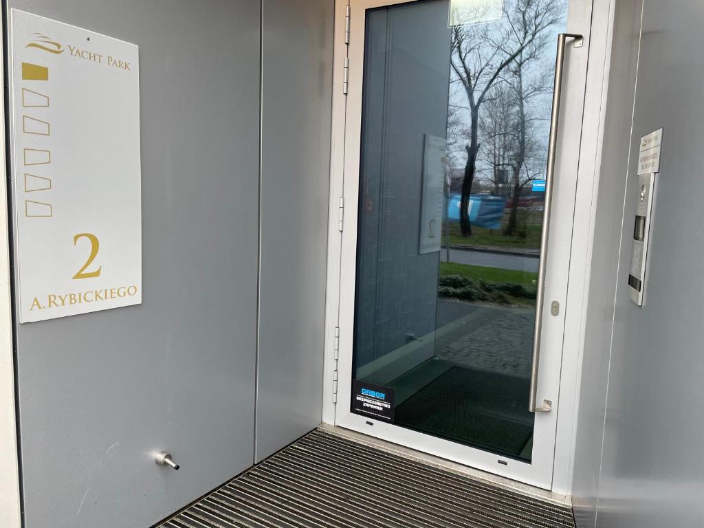 Apartament Faltom 26 Yacht Park z tarasem - 1