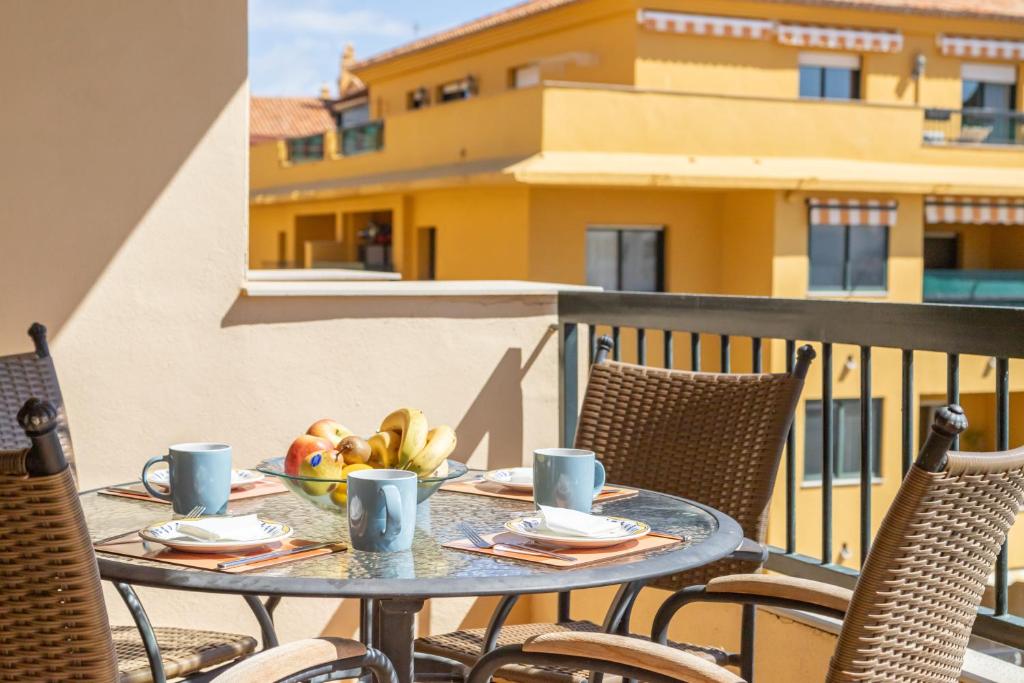 Apartamento San Pedro Sea Views l - Three-Bedroom Apartment