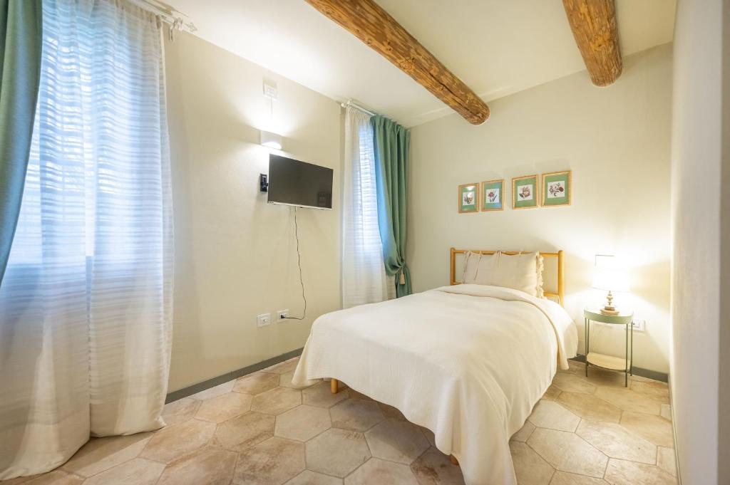 TV a/nebo společenská místnost v ubytování Soave Country House