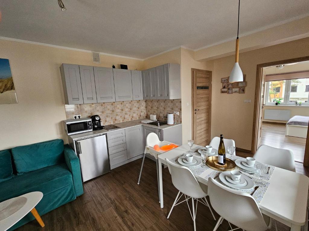 Kuchyňa alebo kuchynka v ubytovaní Apartament Bałtyk