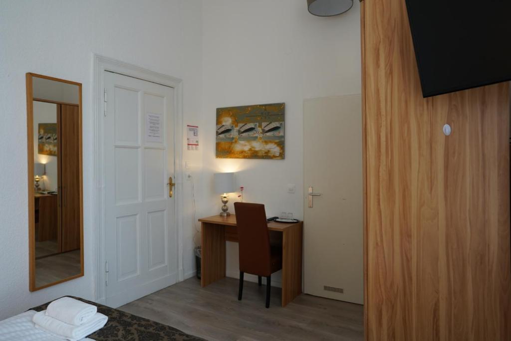 City Pension Berlin - Double Room