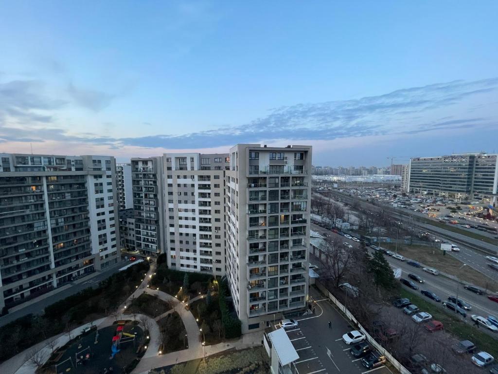 Nespecifikovaný výhled na destinaci Bukurešť nebo výhled na město při pohledu z apartmánu