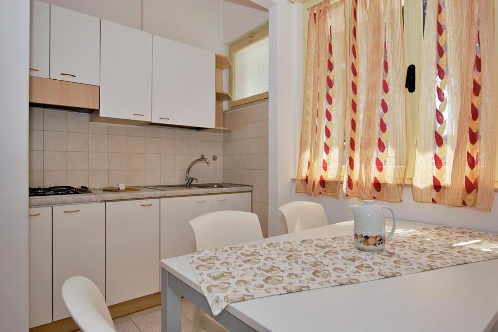 Kuchyň nebo kuchyňský kout v ubytování Residenza Valcris