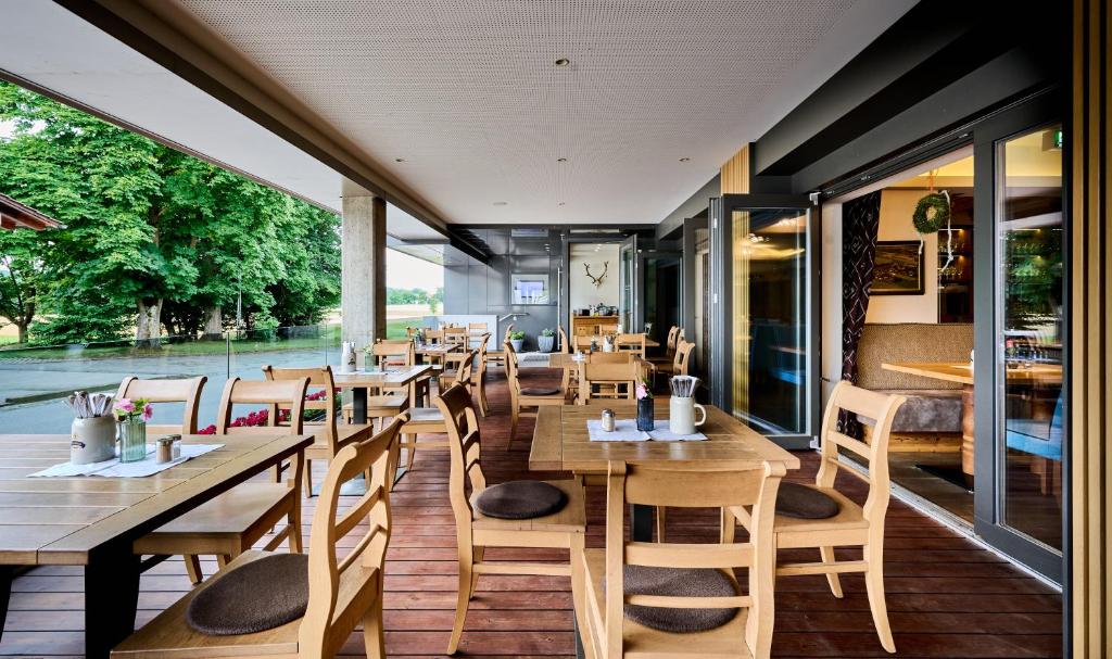 Restaurace v ubytování Landgasthof Wurm