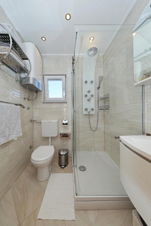 Kúpeľňa v ubytovaní Apartman Sipina 2