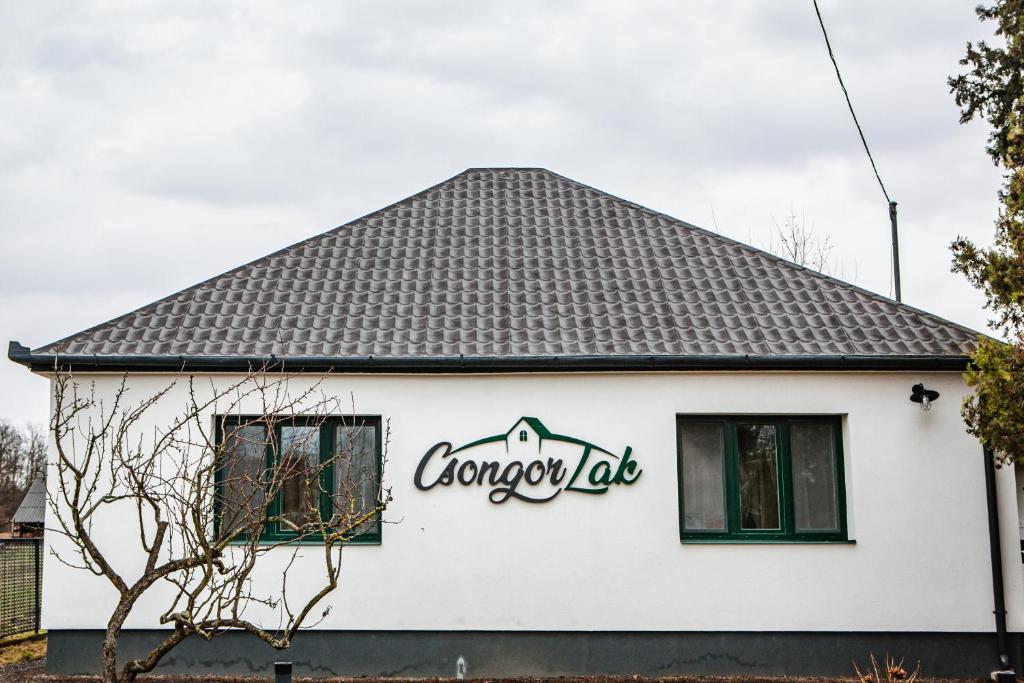 Csongor Lak 4432 Nyíregyháza, Csongor utca 47 kép - 1