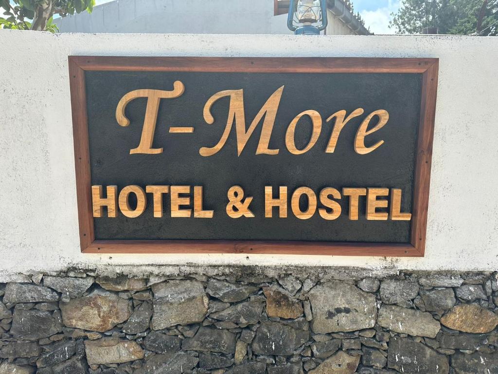 Certifikát, hodnocení, plakát nebo jiný dokument vystavený v ubytování T-More Hotel & Hostel