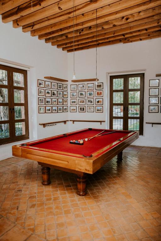 Biliár nebo kulečník v ubytování Hotel Casa De Quino