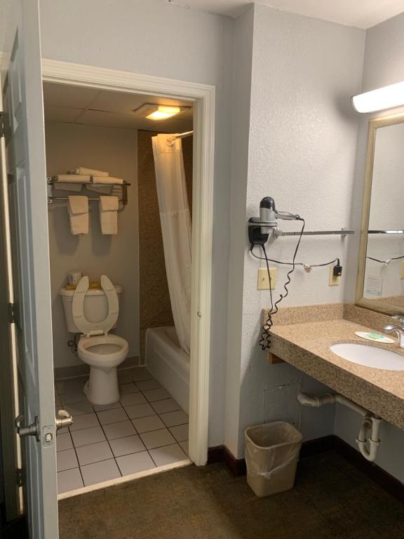 Pigeon Forge Parkway Inn photo