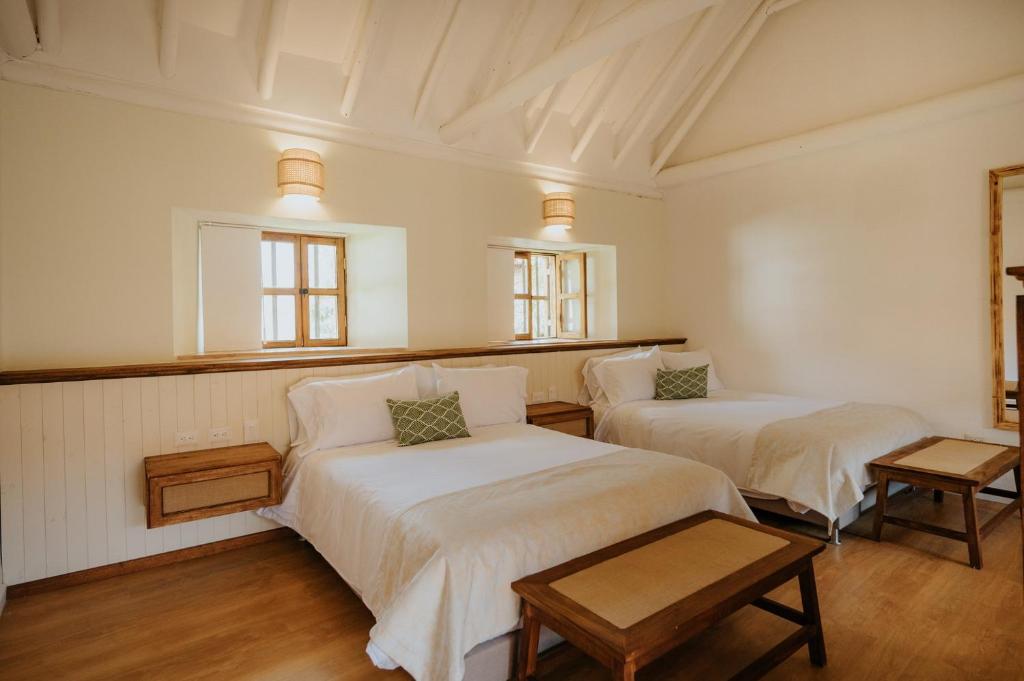 Hotel La Corada - Twin Room