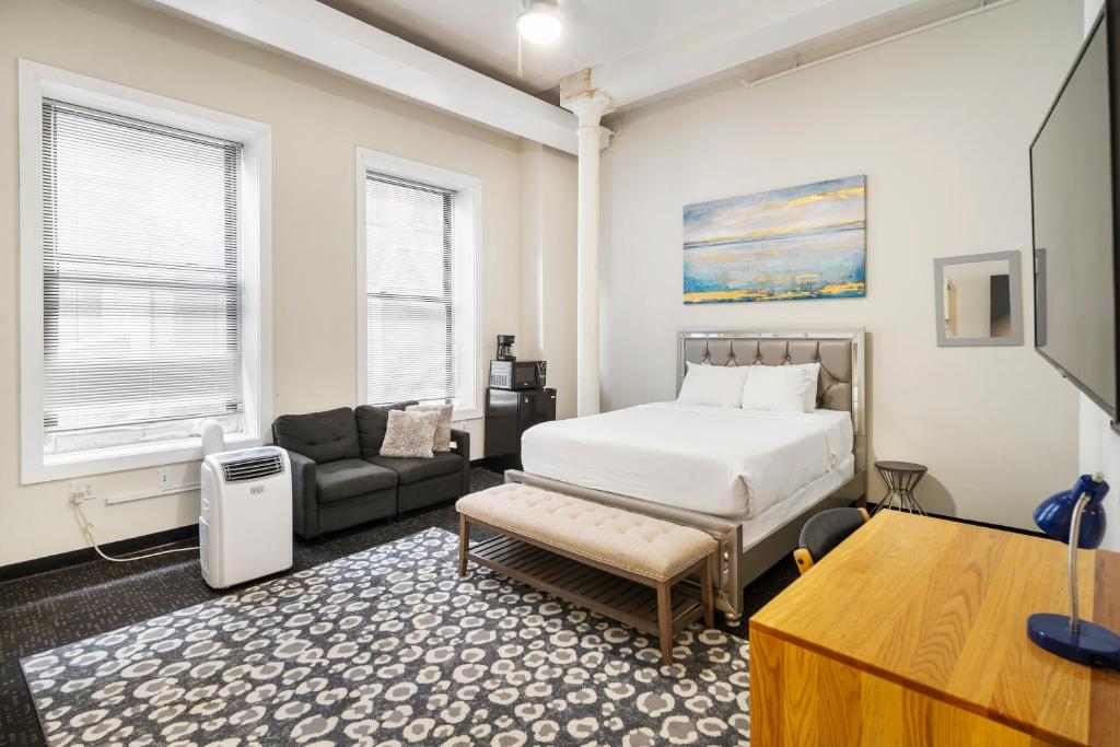 Temple Place Suites 2+3 photo