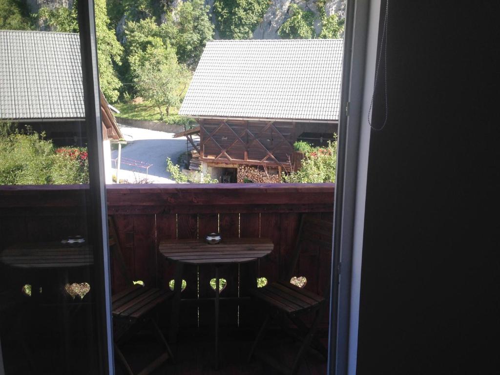 Svalir eða verönd á B&B Rot