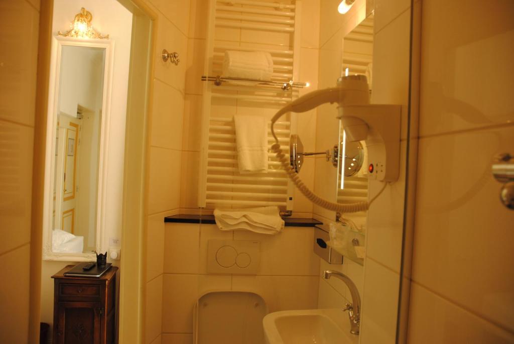 De Gulden Waagen - Resim 45