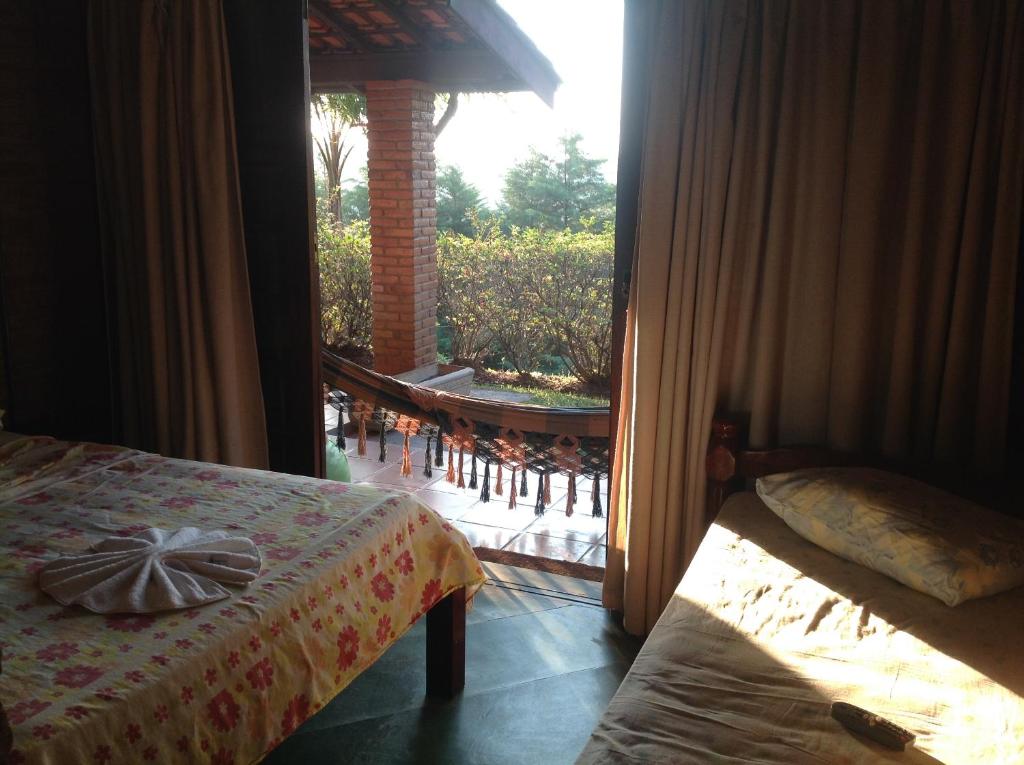 Chalés Pousada Serra Negra - Chalet (4 Adulti)