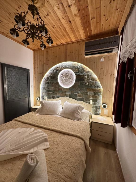 Postel nebo postele na pokoji v ubytování "Mani Guest House"