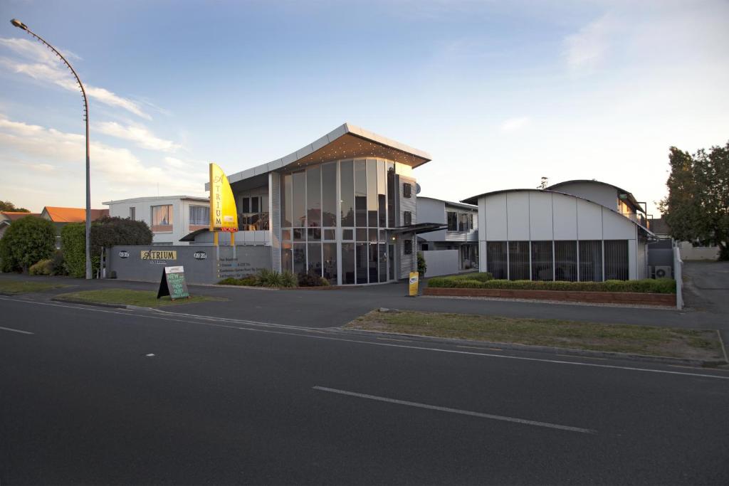 Atrium On Ulster - Resim 17