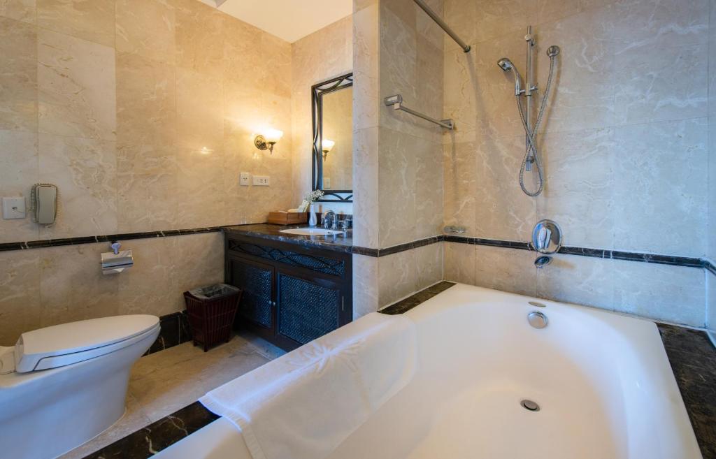 Junior Suite Ocean View + Inclusive One-Time Afternoon Tea per room
