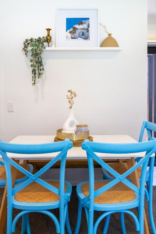 Central Chch Greek Island Vibe 2bed townhouse - Resim 21