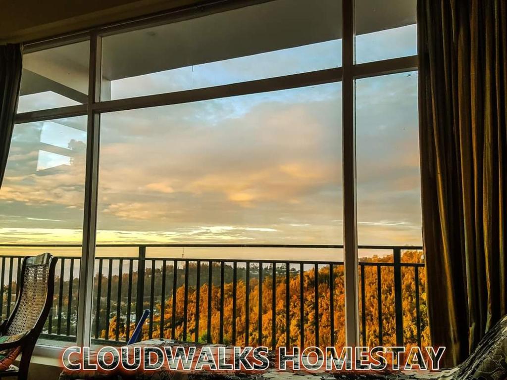 Cloudwalks Homestay - Chambre Roi Avec Vue Sur Le Lac