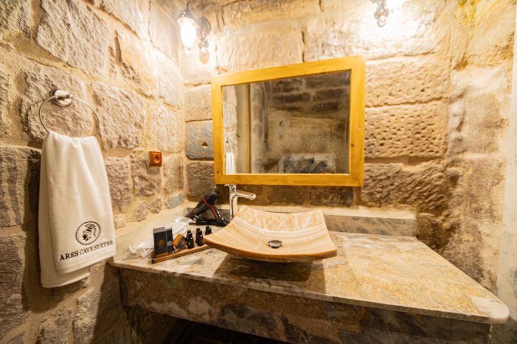 Ares Cave Suites - 11