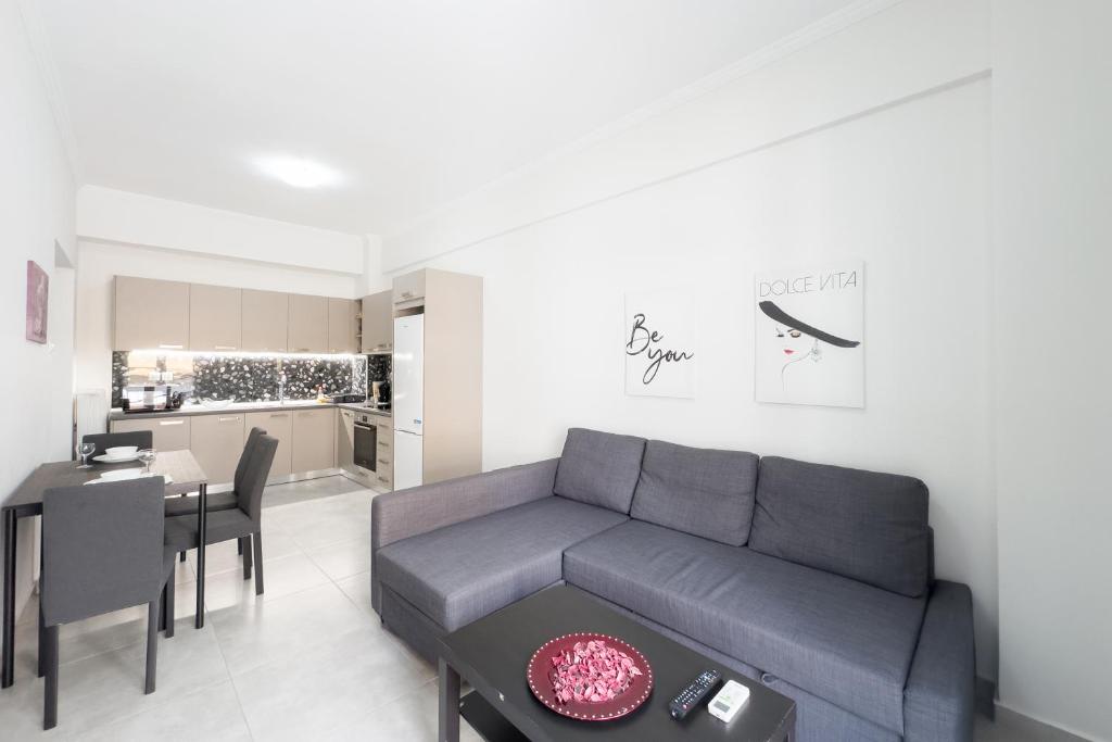 Kuchyň nebo kuchyňský kout v ubytování New Spacious & Stylist Apt