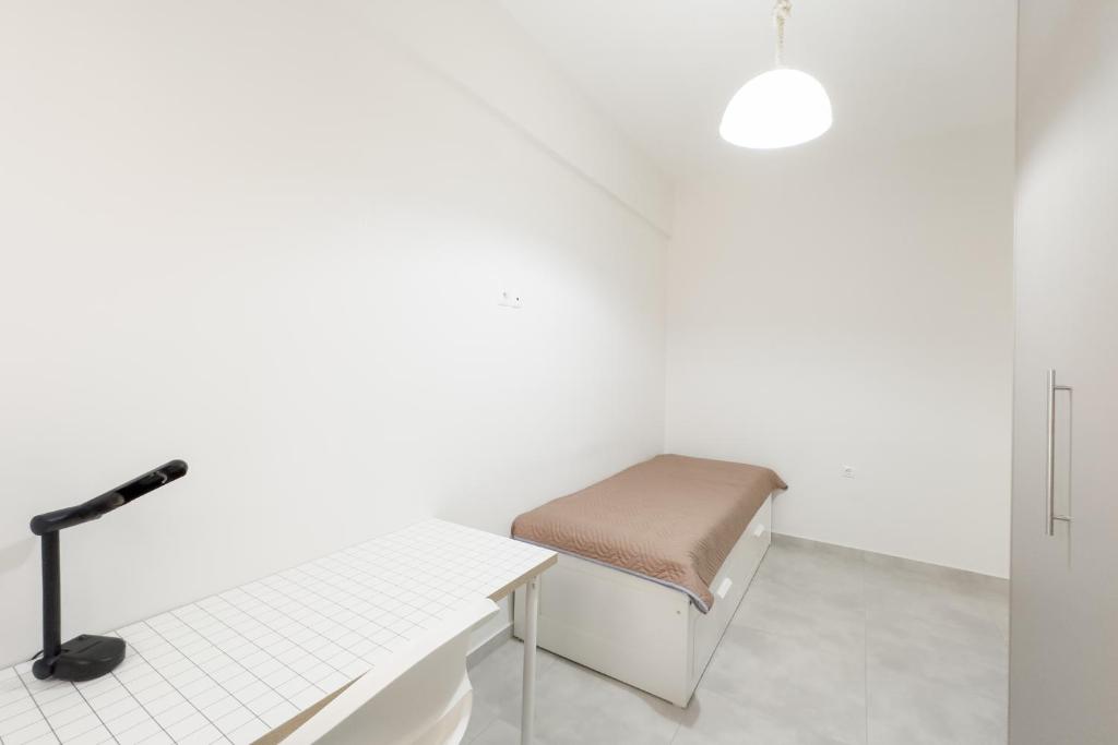 Fotografie z fotogalerie ubytování New Spacious & Stylist Apt v destinaci Piraeus