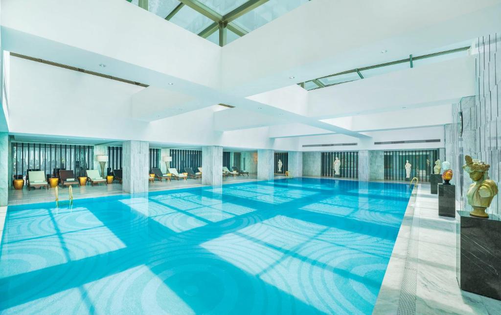 The St. Regis Shanghai Jingan, Shanghai (updated prices 2025)