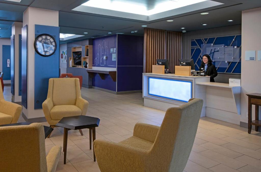 Vstupní hala nebo recepce v ubytování Holiday Inn Express Kamloops by IHG