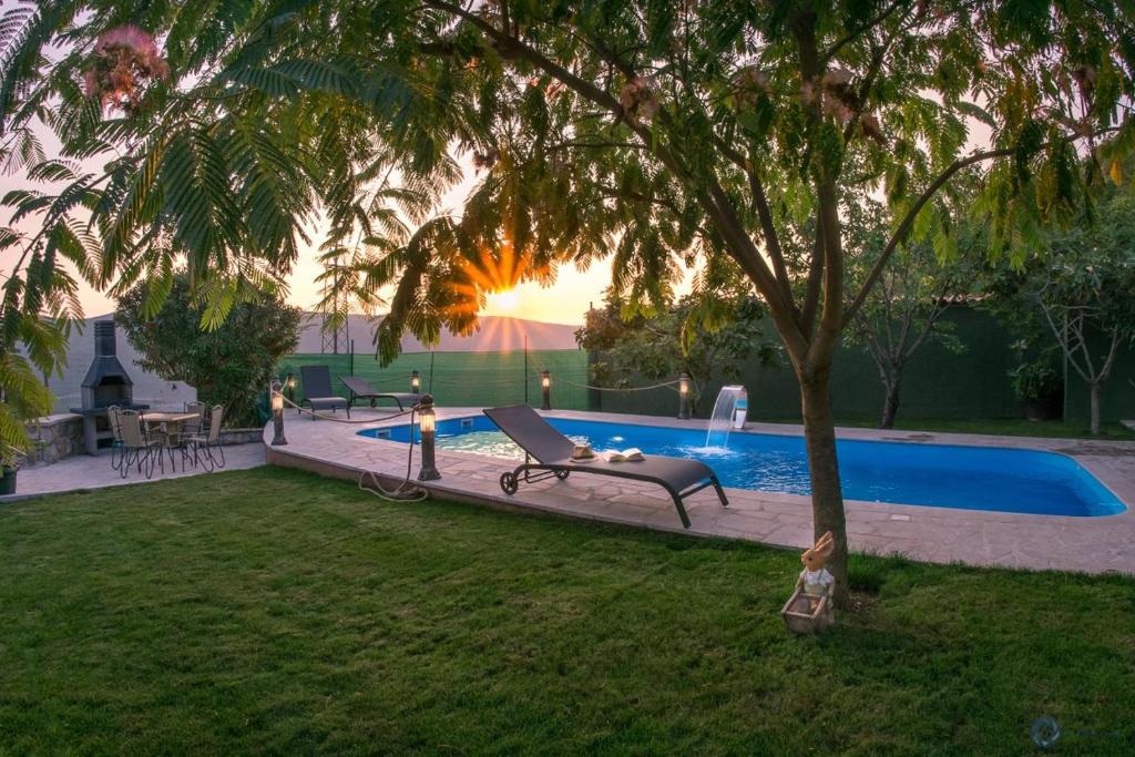 Bazén v ubytování Villa Marco Polo nebo v jeho okolí