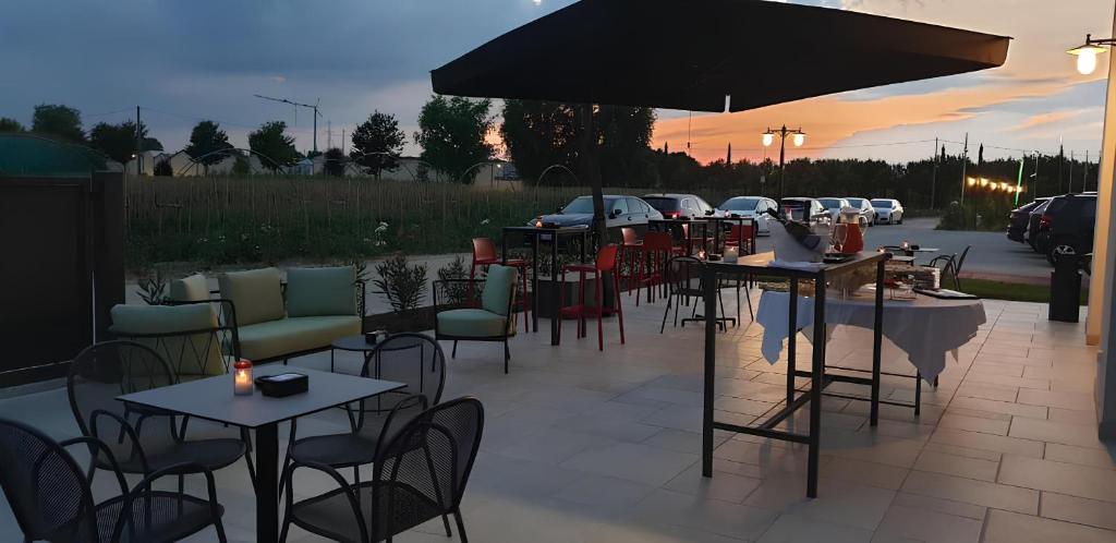 Restaurace v ubytování L'Insolito Posto
