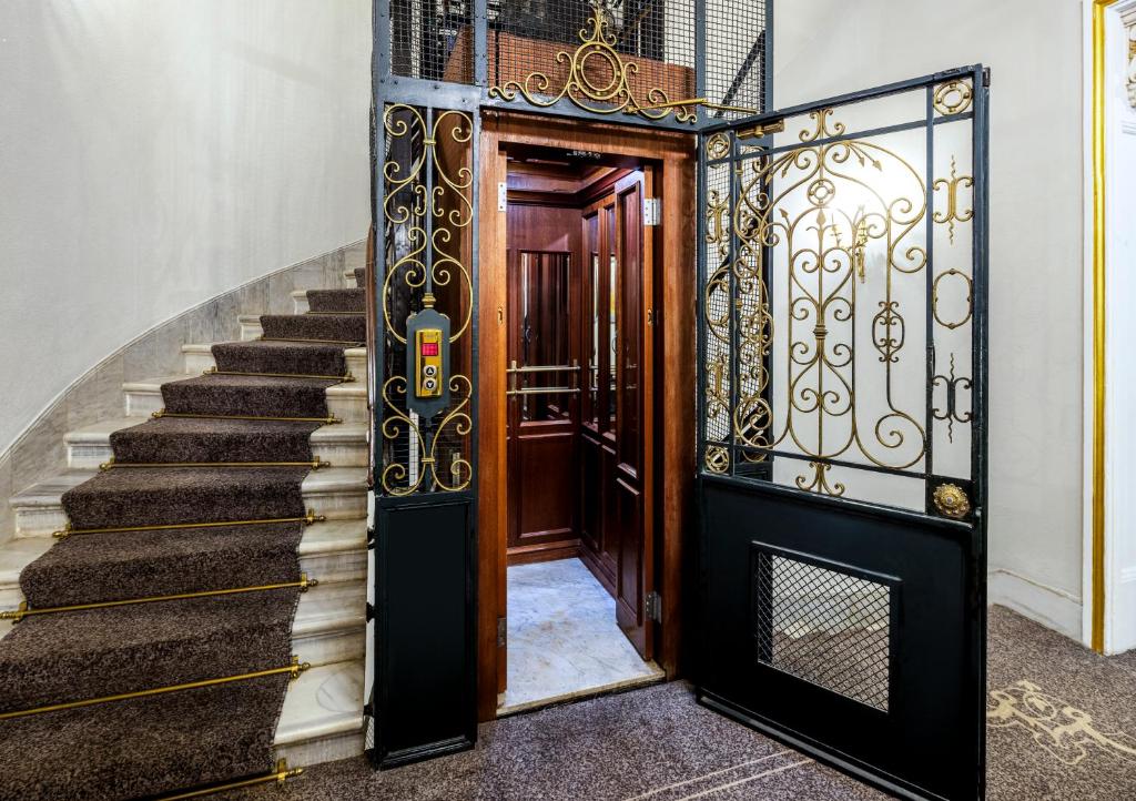 Gallery image of Palazzo Donizetti Hotel - Special Class in Istanbul