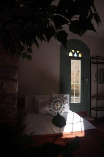 Postel nebo postele na pokoji v ubytování Bab El Mina guest house Byblos