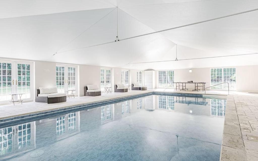 Canford House, Wimborne Minster (updated prices 2024)