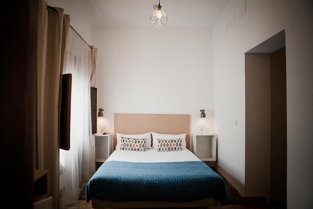 FRENTEABASTOS Boutique - Habitación Triple