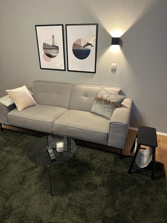 Χώρος καθιστικού στο Captain Lodge