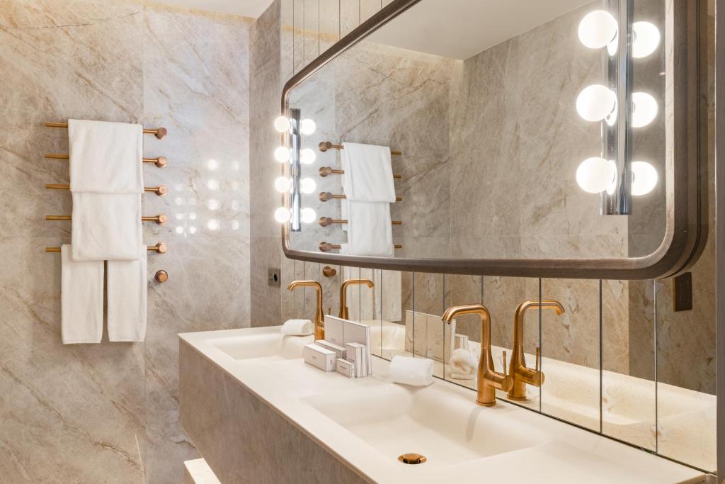 Koupelna v ubytování Casa Faraona Luxury Residences