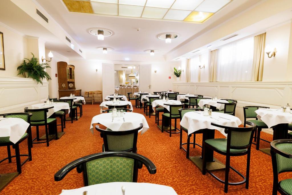Restaurace v ubytování Hotel Johann Strauss