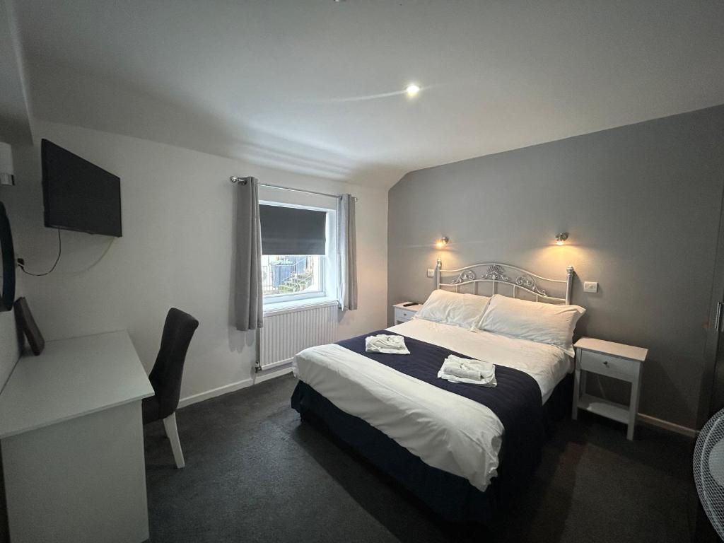 The Beaufort Hotel - Double Room
